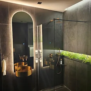 https://blloku-suites-city-centretirana.albaniahotels.org